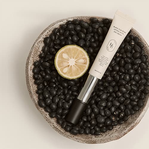 HEVEBLUE - Black Yuja Bean Lifting Auto Eye Cream detail 2